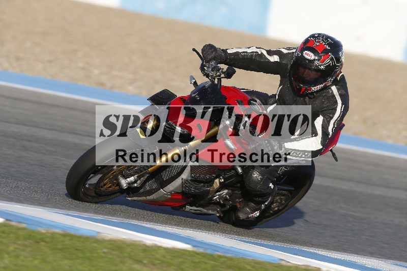 Archiv-2025/02 28.-31.01.2025 Moto Center Thun Jerez/gruen-green/82